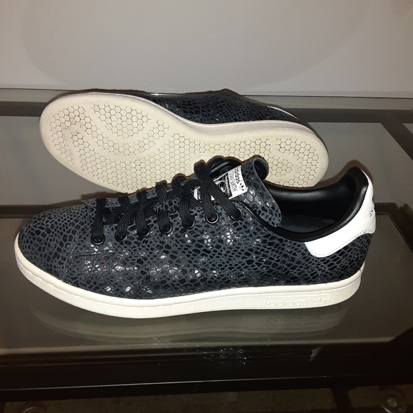 Reptile Embossed Adidas Stan Smith - Picture 7 of 14